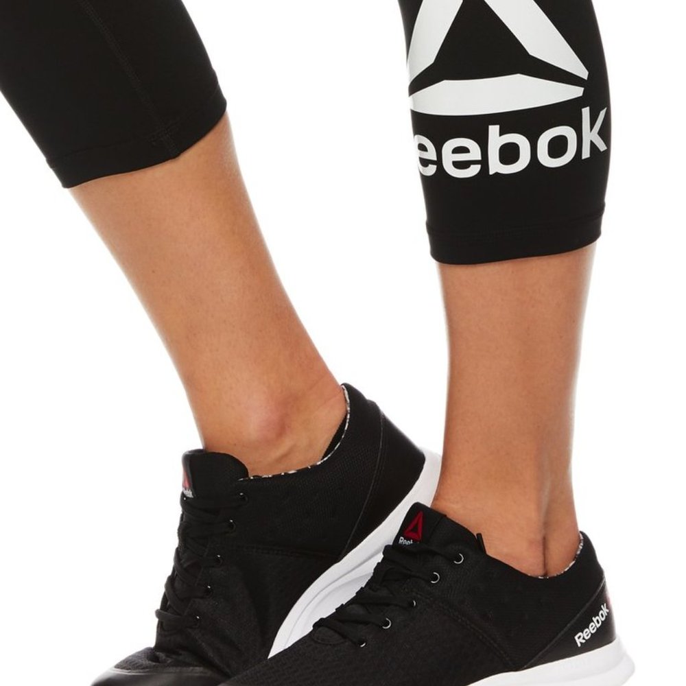 NEW Reebok High Rise Capri Legging SMALL - Picture 4 of 15